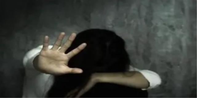 女的强奸男的构成犯罪吗